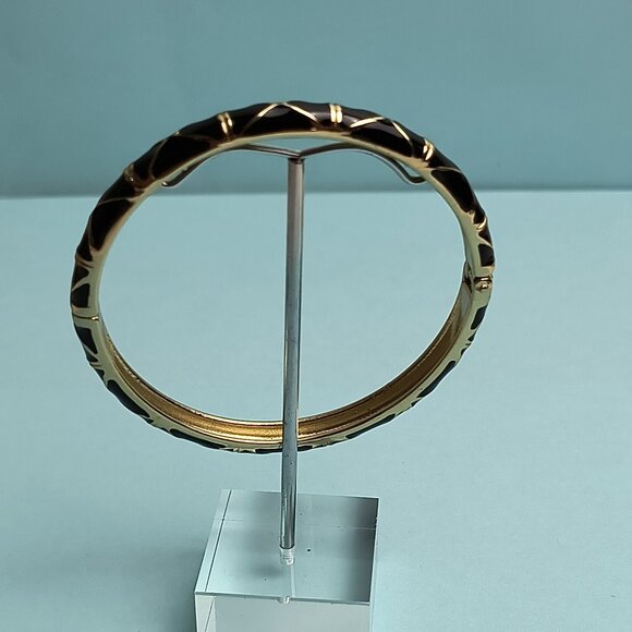 NORDSTROM Sequin Enamel Hinge Bangle Bracelet Clamper Black Gold Tone - Picture 4 of 6